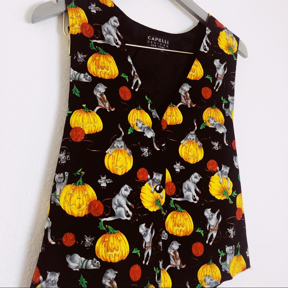 Capellini vintage Halloween cat pumpkin bat vest